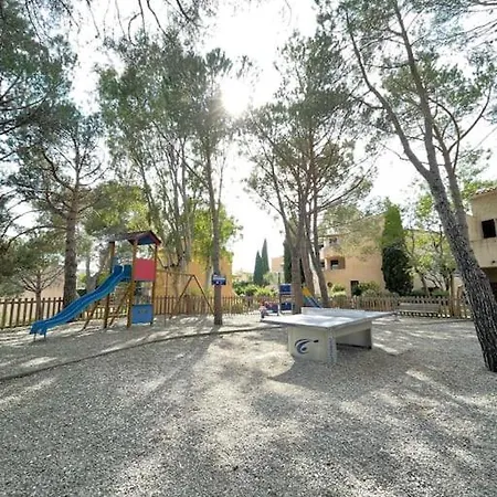 T2 4 Personnes Proche Des Plages