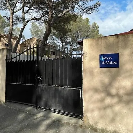 Apartment T2 4 Personnes Proche Des Plages Saint-Raphael (Var)