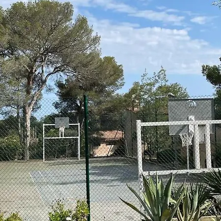 T2 4 Personnes Proche Des Plages Saint-Raphael (Var)