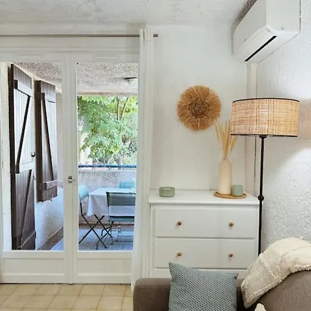 T2 4 Personnes Proche Des Plages Apartment Saint-Raphael (Var)